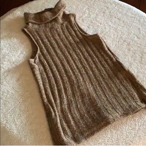 Altar’d state turtle neck sweater 🧡